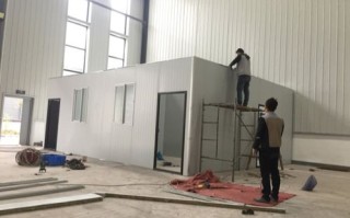 监控架子怎么做（彩钢板活动房墙上如何安装监控头，怎么固定）