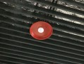 烟感器怎么留外面（烟雾报警器外面的红色盖子要拆吗）