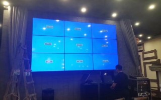 酒吧屏幕怎么多个屏幕（酒吧屏幕怎么多个屏幕显示）