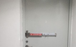 逃生锁怎么接报警（地铁逃生锁帧怎么办）
