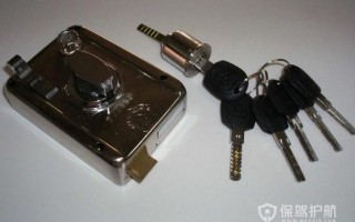 防盗锁怎么使用（防盗锁几把钥匙怎么用）