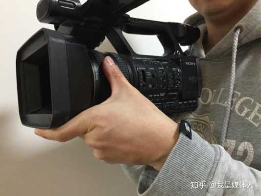 专业摄像机怎么用(专业摄像机怎么用手机拍照)-第1张图片-安保之家 专业摄像机怎么用(专业摄像机怎么用手机拍照)-第1张图片-安保之家