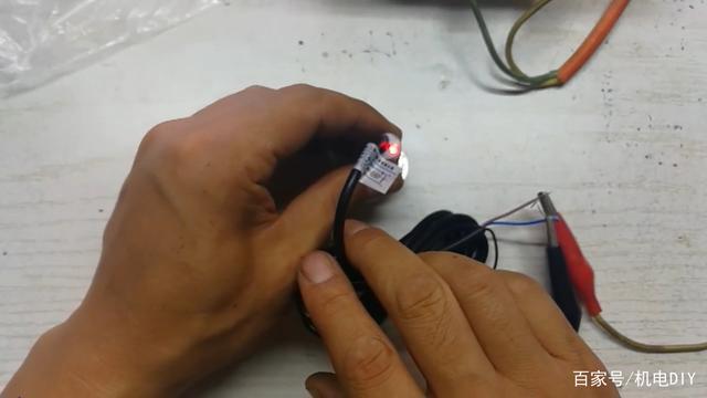 监控探头怎么进行测试(光传感器探头怎么测好坏)-第2张图片-安保之家 监控探头怎么进行测试(光传感器探头怎么测好坏)-第2张图片-安保之家