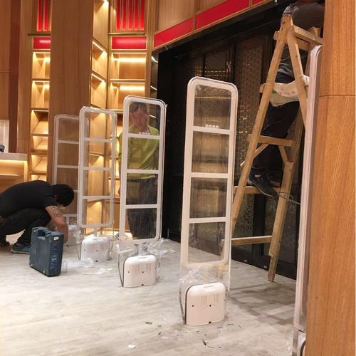 图书磁条藏在什么地方,书店防盗的方法-第1张图片-安保之家 图书磁条藏在什么地方,书店防盗的方法-第1张图片-安保之家
