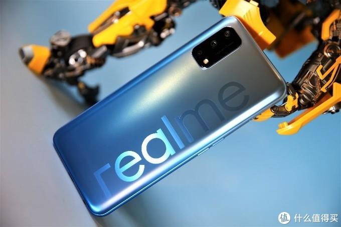 realmeq2怎么买(realmeq2去哪里买)-第3张图片-安保之家 realmeq2怎么买(realmeq2去哪里买)-第3张图片-安保之家
