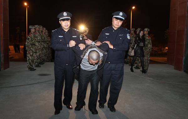 罪犯怎么逃跑更安全(罪犯逃亡一般会去哪里)-第3张图片-安保之家 罪犯怎么逃跑更安全(罪犯逃亡一般会去哪里)-第3张图片-安保之家