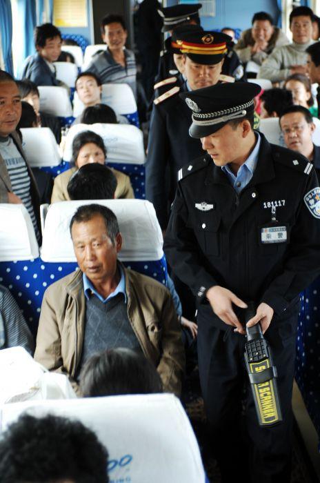 火车安保怎么样(铁路招聘列车员安保是真的吗)-第1张图片-安保之家 火车安保怎么样(铁路招聘列车员安保是真的吗)-第1张图片-安保之家