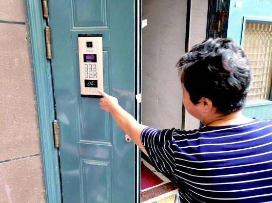 门禁总是不关怎么解决(小区门禁小门不开不关咋回事)-第3张图片-安保之家 门禁总是不关怎么解决(小区门禁小门不开不关咋回事)-第3张图片-安保之家