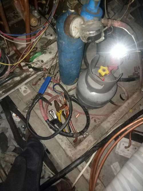 空调测漏怎么打压(空调测漏仪使用方法)-第2张图片-安保之家 空调测漏怎么打压(空调测漏仪使用方法)-第2张图片-安保之家