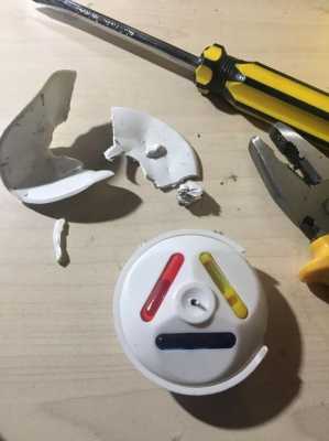 墨水防盗扣怎么取下来,防盗扣墨水怎么洗掉-第2张图片-安保之家 墨水防盗扣怎么取下来,防盗扣墨水怎么洗掉-第2张图片-安保之家