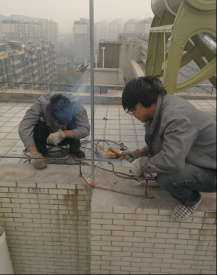 屋顶避雷针的正确安装方法,楼顶怎么装避雷针视频-第1张图片-安保之家 屋顶避雷针的正确安装方法,楼顶怎么装避雷针视频-第1张图片-安保之家