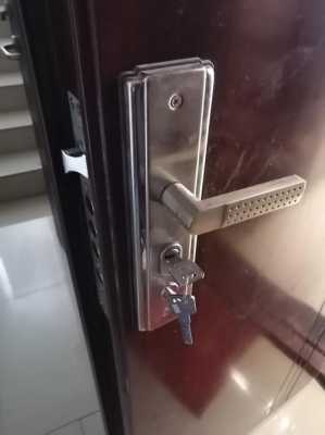 楼宇门锁吱吱响怎么关(单元门关门总是很响怎样解决)-第2张图片-安保之家 楼宇门锁吱吱响怎么关(单元门关门总是很响怎样解决)-第2张图片-安保之家