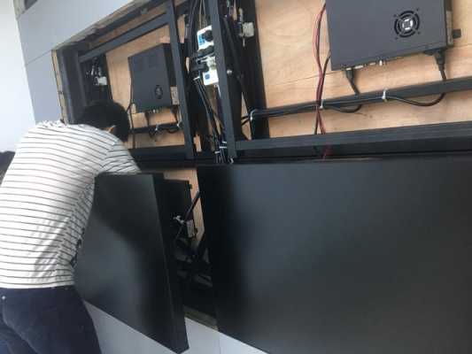 液晶屏拼接屏怎么拆卸(拼接液晶屏幕)-第1张图片-安保之家 液晶屏拼接屏怎么拆卸(拼接液晶屏幕)-第1张图片-安保之家