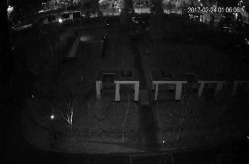 监控夜视看人白怎么回事(夜视监控摄像头因图像发白或亮白色光圈现象是什么原因)-第3张图片-安保之家 监控夜视看人白怎么回事(夜视监控摄像头因图像发白或亮白色光圈现象是什么原因)-第3张图片-安保之家